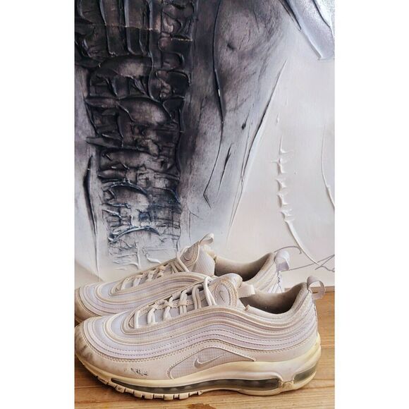 Nike Shoes - Nike Air Max 97